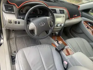 Toyota Camry XLE Sedan 2008