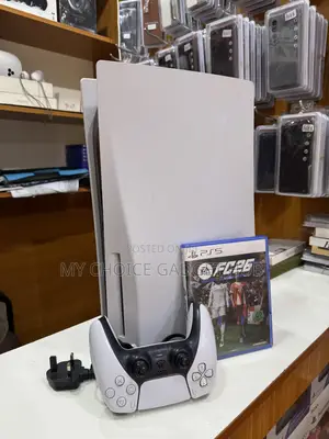 PS5 Fat Console with One Pad and FC24 Disc