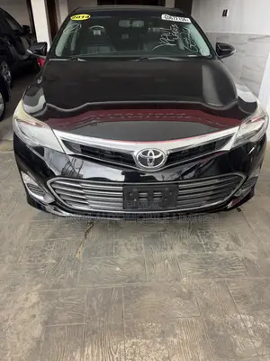 2014 Toyota Avalon XLE Premium Sedan