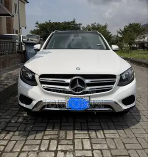 Mercedes-Benz GLC300 4Matic 2016 Fari