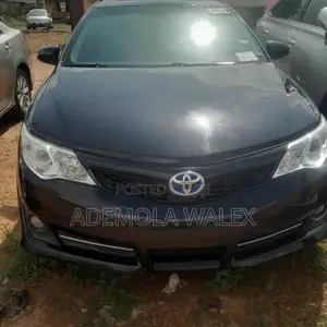 2012 Toyota Camry SE Limited Edition Sedan