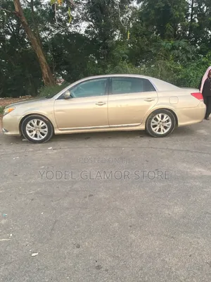 2011 Toyota Avalon Base Seban FWD Sedan