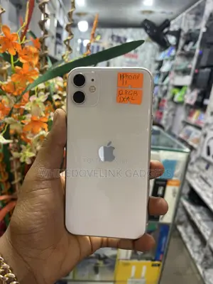 Apple iPhone 11 128GB White