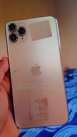 Apple iPhone 11 Pro Max 256GB Zinariya