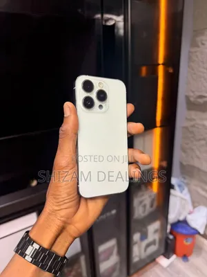 Apple iPhone 14 Pro 256GB White