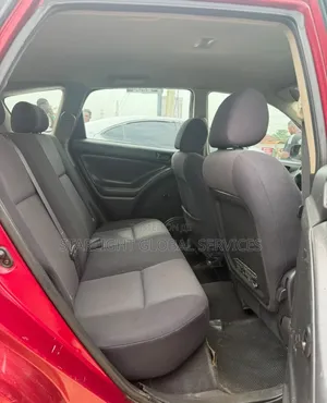 Pontiac Vibe 2005 Red