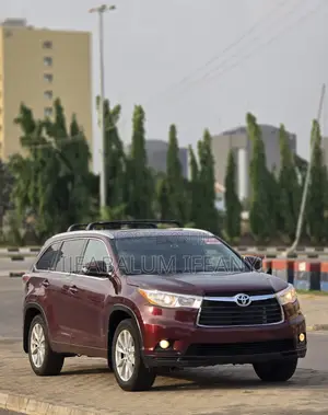 Toyota Highlander XLE 2015 Burgundy