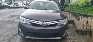 2014 Toyota Camry LE Sedan - Lagos An Samu Bayani