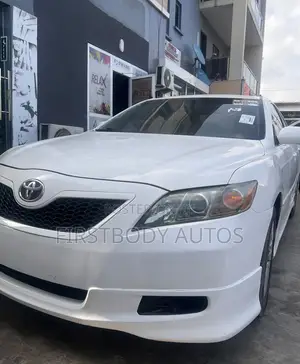 Toyota Camry 2008 Sport - White