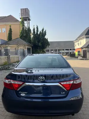 Toyota Camry LE Sedan 2015
