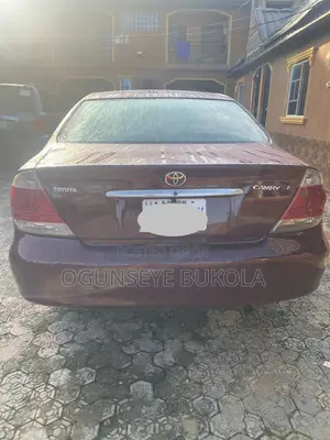 Toyota Camry LE 2004 Burgundy