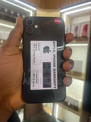 Apple iPhone 11 128GB Baki