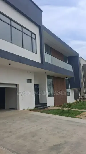 Gidan Mewararru 5 Bedroom Don Siyarwa a Lekki Phase 1, Orange Island