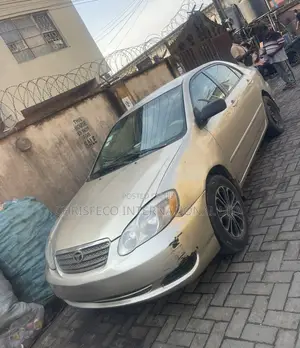 Toyota Corolla 2004 Zinari