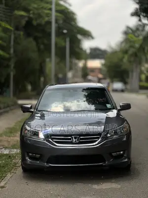 Honda Accord EX-L Sedan 2016 - Anƙa Amfani da ita daga Belgium