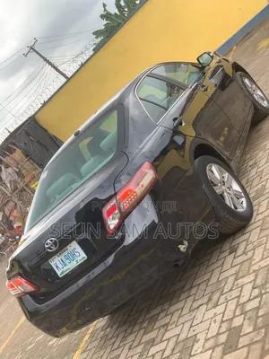 Toyota Camry LE 2010 Baki
