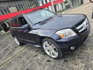 Mercedes-Benz GLK 350 2011 Blue