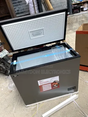 ZEN LTD 200L Chest Freezer for Small Businesses