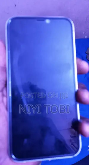 Apple iPhone 12 64GB Fari (Babu Face ID)