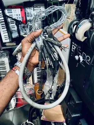 UK Amfani Kwararru 1/4" TRS Balanced Audio Cables