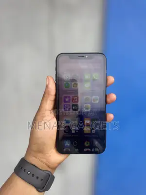 Apple iPhone XR 128GB Baki
