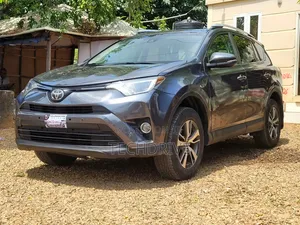 Toyota RAV4 XLE AWD SUV 2015