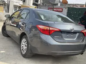 Toyota Corolla LE Sedan 2017 - Foreign Used