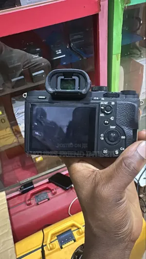 Sony A7 Mark II Body Kawai - Kai Kai UK