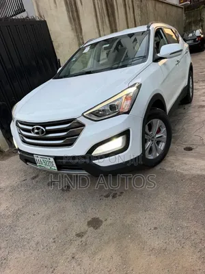 Hyundai Santa Fe 2015 Fari