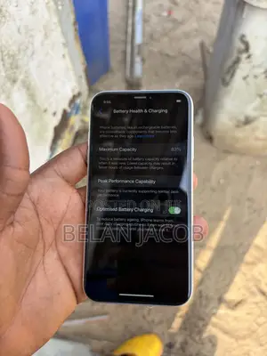 Apple iPhone XR 64GB White (UK Amfani)