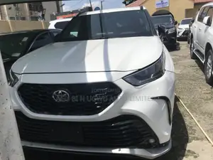 Toyota Highlander XSE 2021
