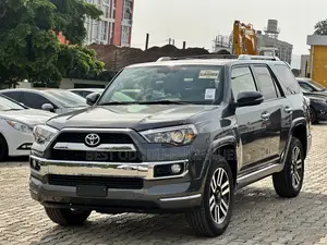 Toyota 4Runner 2016 Launin Azurfa