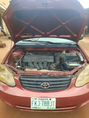 Toyota Corolla 2004 Red