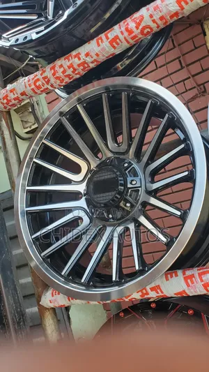 20-inch Rim don Toyota Tundra (6-Hole)