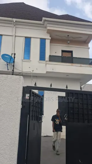 4-Bedroom Duplex for Sale in Thomas Estate