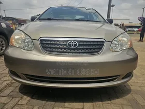 Toyota Corolla LE 2005 Zinari