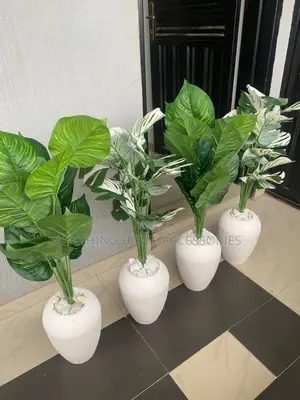 Beautiful Artificial Flowers for Outdoor/Indoor Decor
