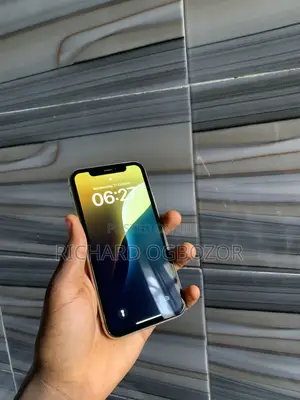 Apple iPhone XR 128GB Yellow