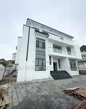 Gidan Bacci 6-Bedroom Don Sawa a Guzape, Abuja