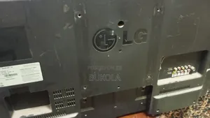 LG 39-inch LED TV (Model 39LN5100-TA)