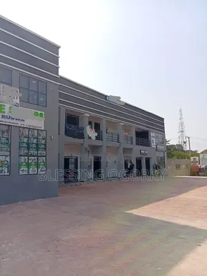 Sabo Ginin Shago/Ofis don Hayarwa a Kubwa