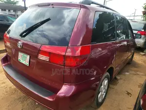 Toyota Sienna XLE Limited 2005 Burgundy