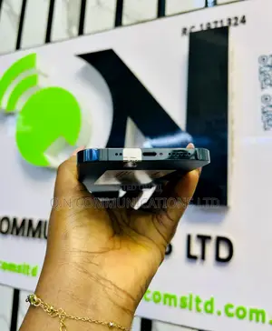 Apple iPhone 12 Pro Max 512GB Blue (Amfani da aka yi a UK)