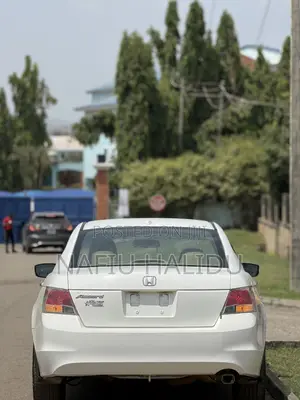 Honda Accord 2009 EX - White