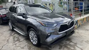 2020 Toyota Highlander Limited AWD Gray