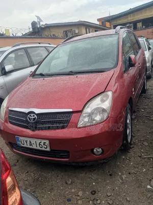 2005 Toyota Corolla Verso 1.8 VVT-i Luna Automatic MPV