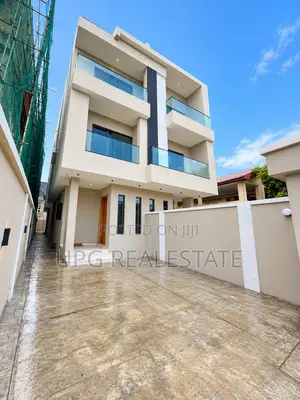 4-Bedroom Luxury Duplex for Sale a Lekki Phase 1