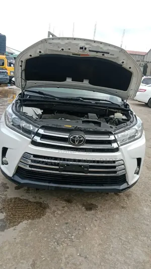Toyota Highlander 2018 Fari