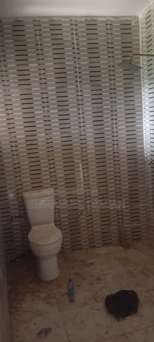 2 Bedroom Block of Flats na haya, Dawaki