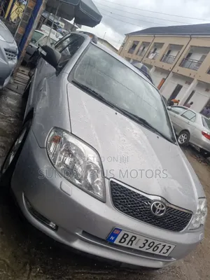 Toyota Corolla 1.6 Luna Wagon 2004 - Silver